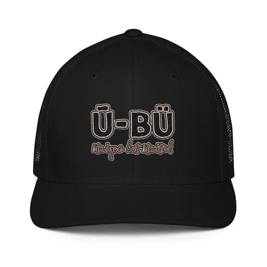 Ū-BÜ Closed-Back Trucker Cap - Red, Black + Green